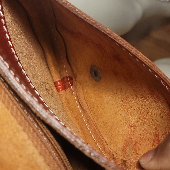 Pitti Firenze cross body red bag - Picture 9 of 17